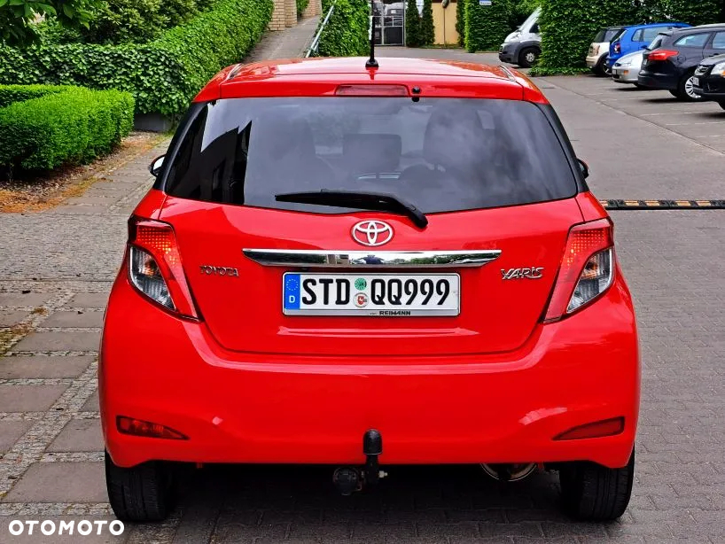 Toyota Yaris 1.0 Premium - 5