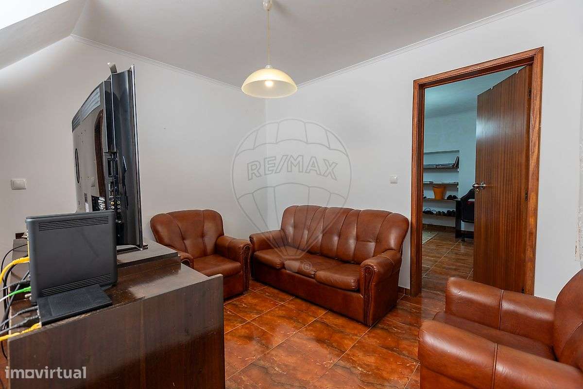 Moradia T5 para venda - Grande imagem: 4/17