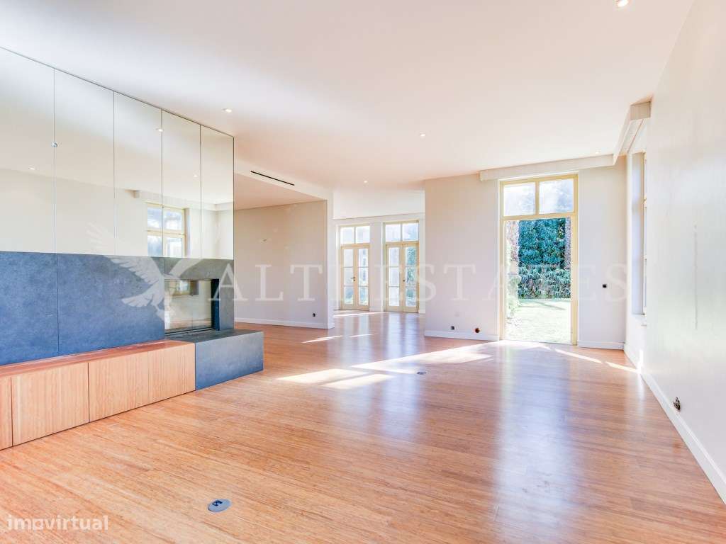 Moradia Única T4 + 1 Quinta da Marinha-6