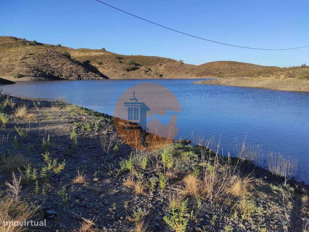 TERRENO COM 100.060 M2 - POSSIBILIDADE DE CONSTRUÇÃO - HABITAÇÃO E/... - Grande imagem: 3/35