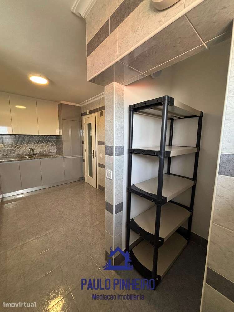 Apartamento T2 Totalmente Remodelado | Rio Tinto-6