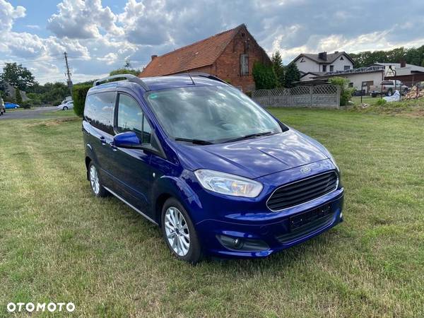 Ford Tourneo Courier 1.0 EcoBoost Titanium - 2