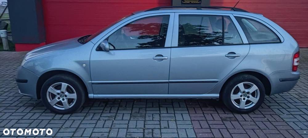 Skoda Fabia 1.4 16V Active - 3