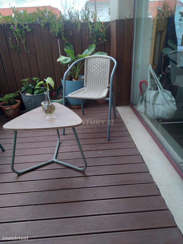 Trespasse de Espaço Comercial – Zona Emblemática da Costa da Caparica-17