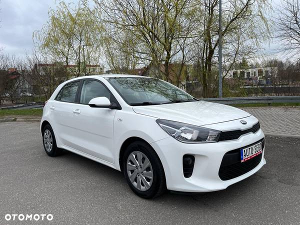 Kia Rio 1.2 Business Line - 11