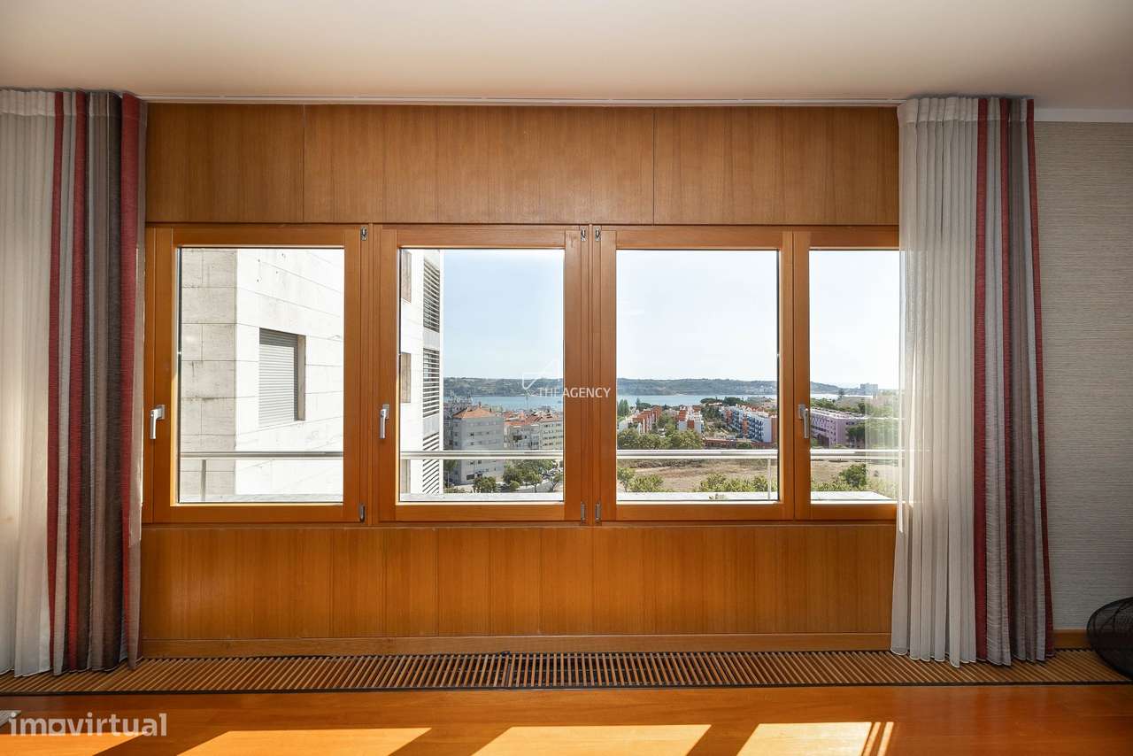 Apartamento T4 no bairro nobre do Restelo - Grande imagem: 5/31