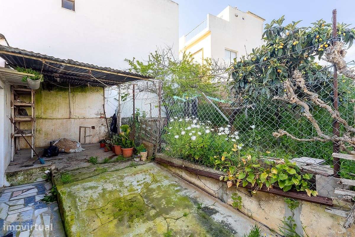 Moradia T2 para venda-15