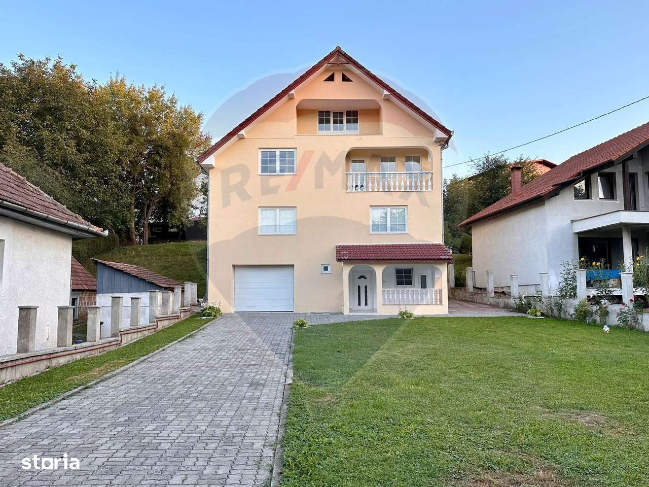 Casa de vanzare pe Str.Argintului/Cisnadie - Imagine principală: 1/13