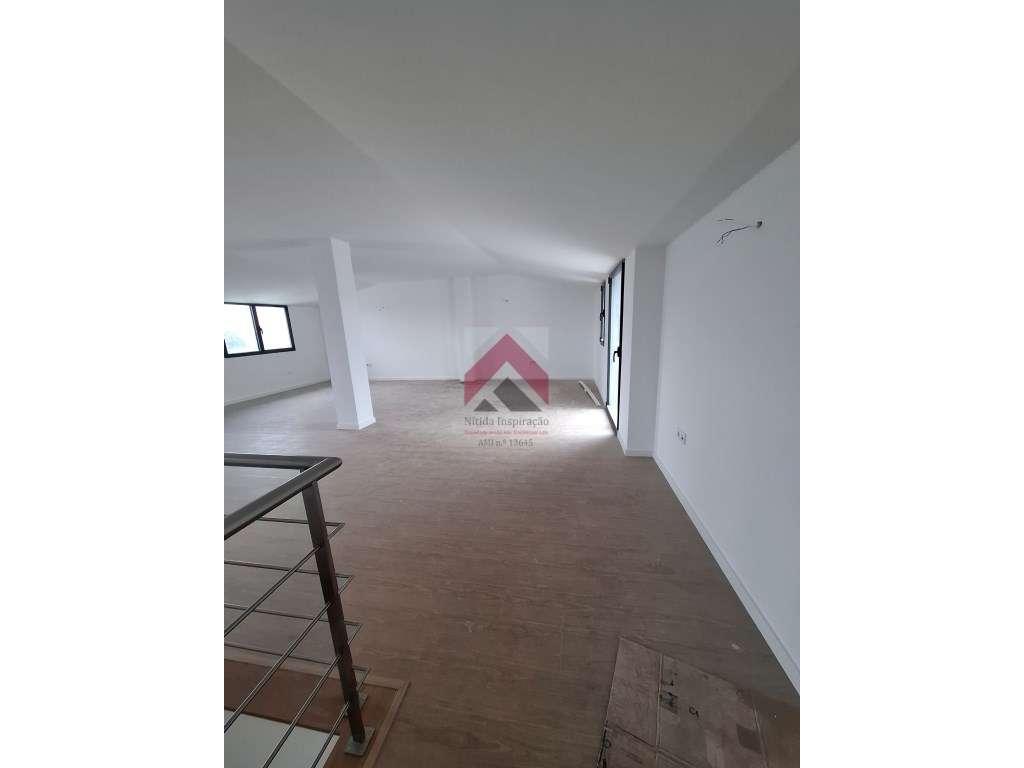 Apartamento T2 + Duplex Amplo + Terraço na Cobertura em Esgueira, A...-19
