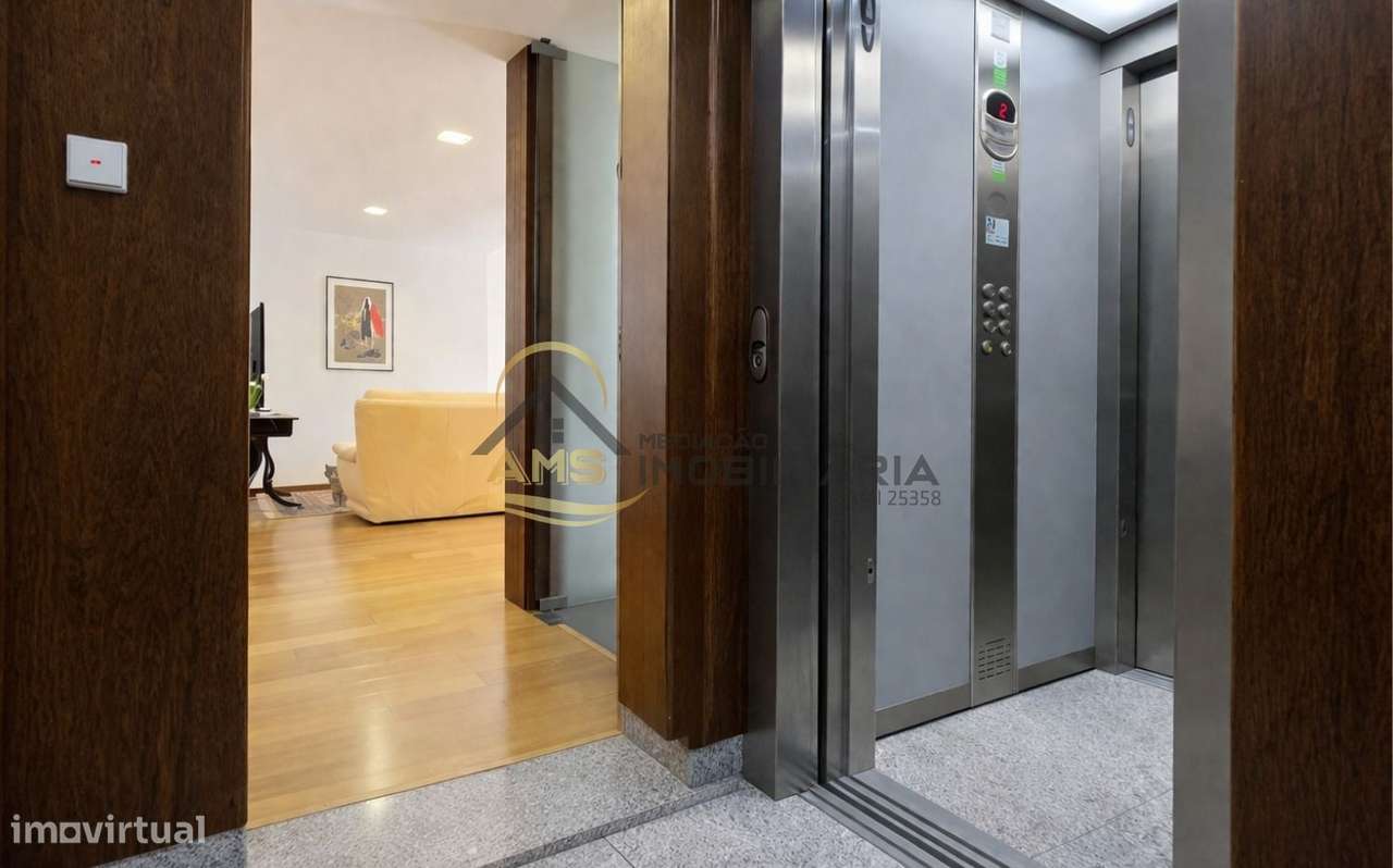 APARTAMENTO T2 COM GARAGEM CENTRO DE FAFE-8
