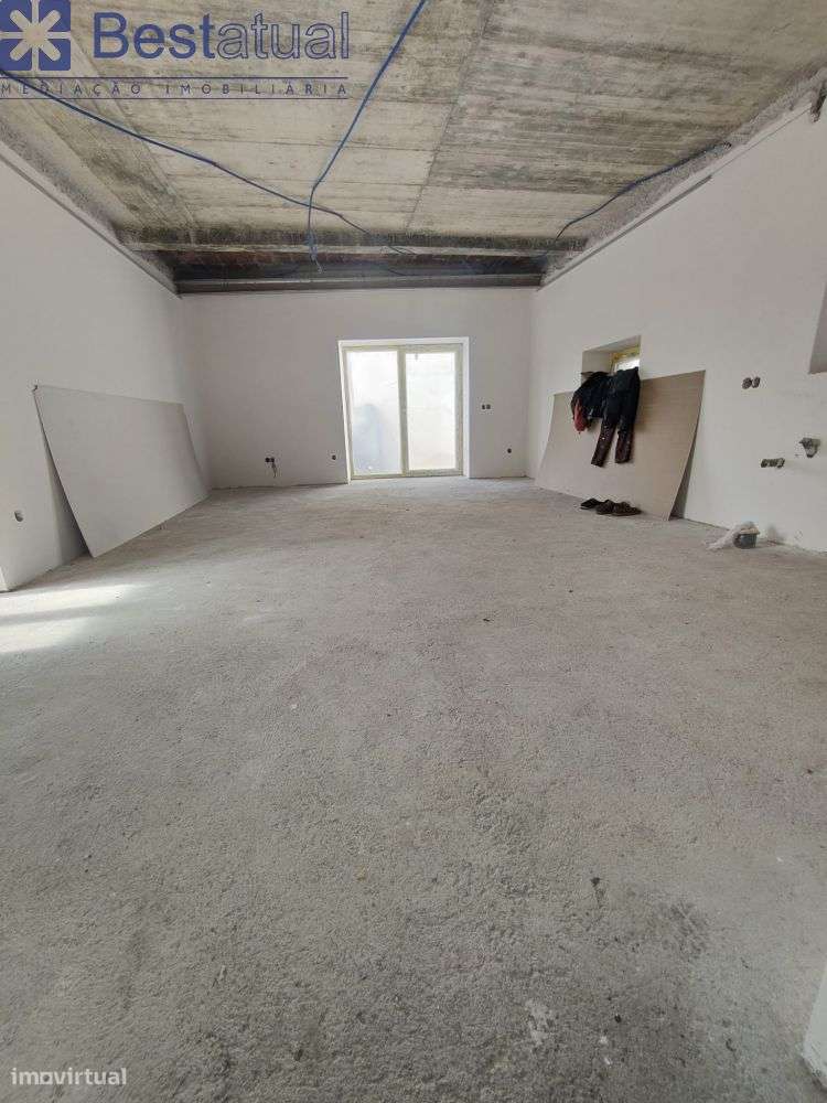 Moradias Bifamiliar - Acab. de Qualidade - Avidos-20