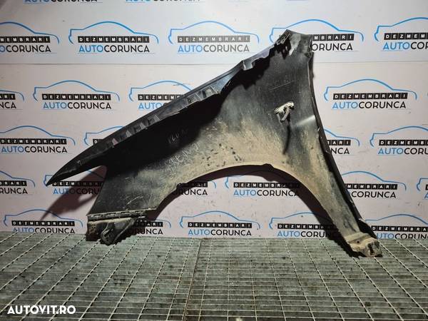 Aripa Dreapta Fata Mitsubishi ASX 2010 - 2012 4 Usi Negru (428) - 2