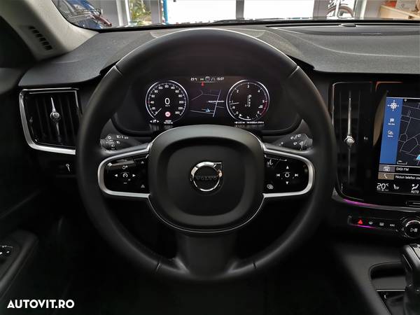 Volvo V90 Cross Country D5 AWD Geartronic Pro - 25