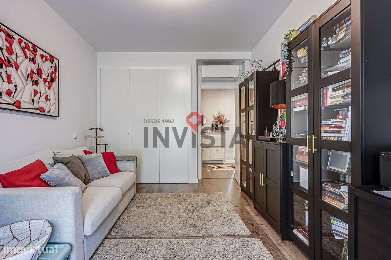 Apartamento T3 como novo, no Condomínio VilaViva-18