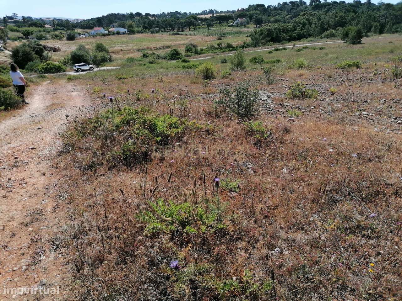 Terreno com 454 m2 Alfarim-7