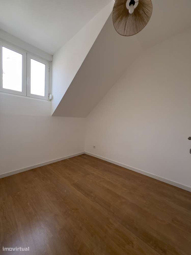 T1 para arrendar com 32,5m² no coração de Lisboa - Grande imagem: 4/13