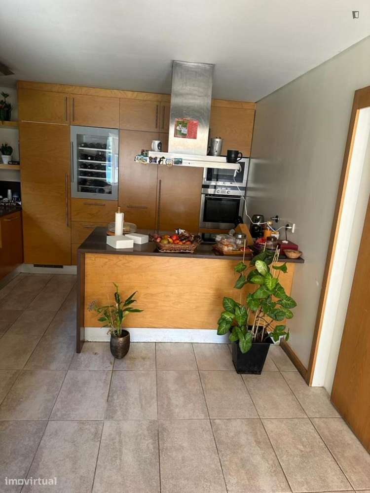 Quarto - localizado em Vila nova de gaia - Grande imagem: 4/10