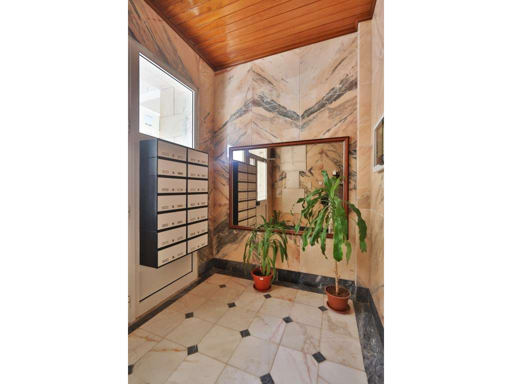 Apartamento T5 na Anta, Agualva e Mira- Sintra-25