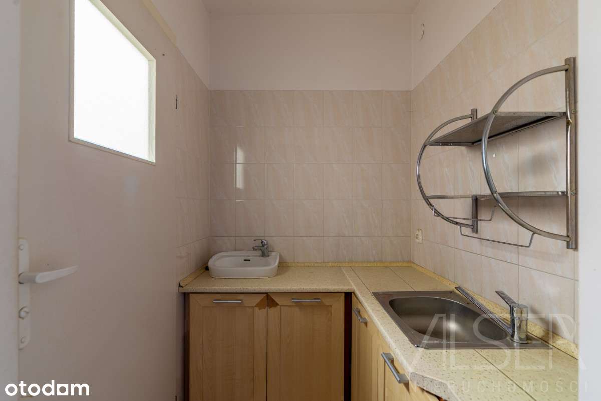 Budynek mieszkalno-usługowy| Róg Pułtuskiej/1 Maja-14