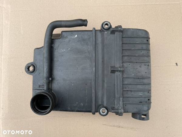 51773400 obudowa filtra powietrza Fiat 500 - 2