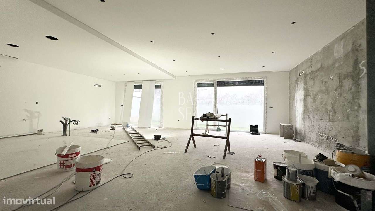 Moradia T4 Nova de Dois Andares em Palmeira Braga - Grande imagem: 3/29