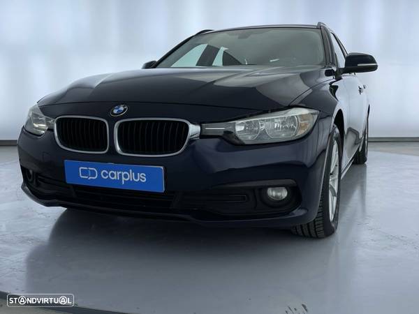 BMW 318 d Touring Auto - 23