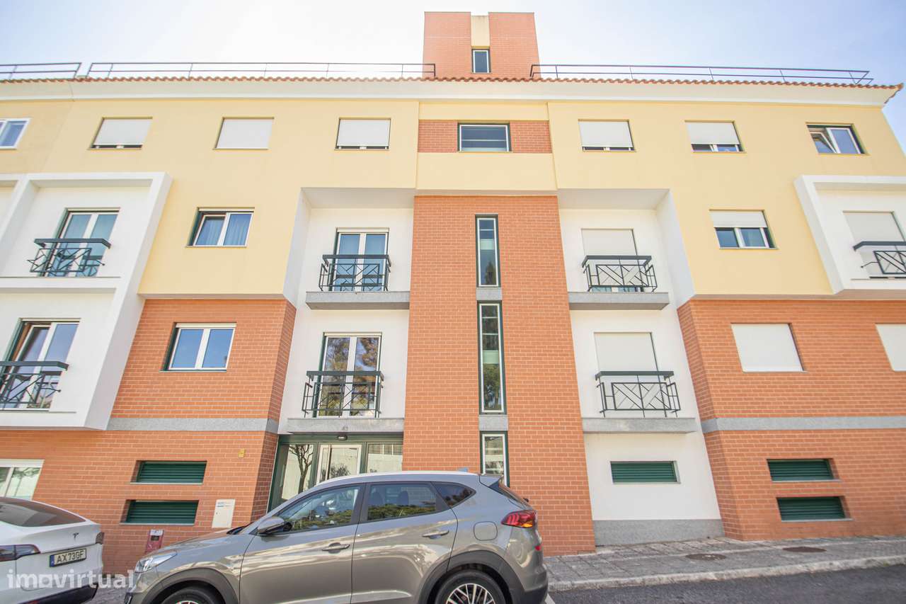 Apartamento T2+1 com terraço-28