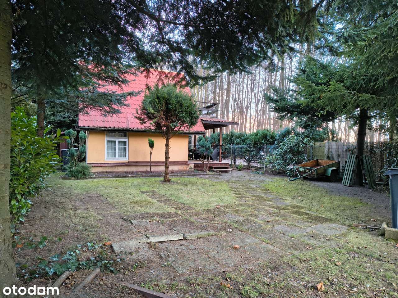 Nieruchomość nad jeziorem - Pełny obrazek: 2/11