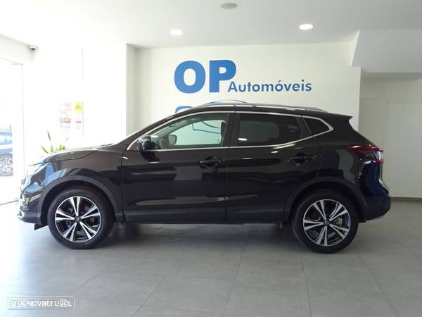 Nissan Qashqai 1.3 DIG-T N-Connecta J18 - 4