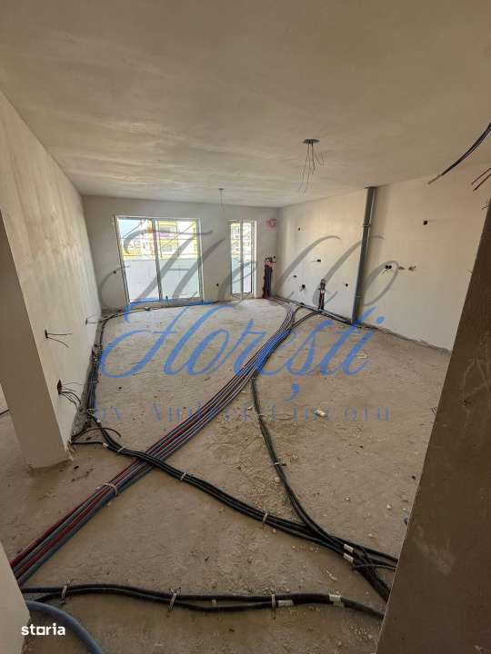 Apartament 2 camere 55.5 mp,ansamblu Eroilor,parcare inclusa, credita - Imagine principală: 1/8