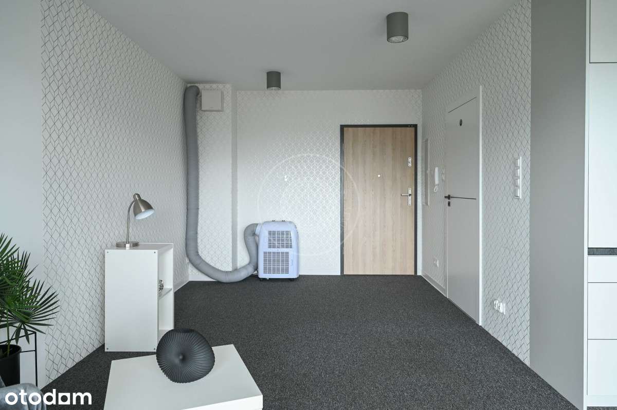 Kawalerka z ogródkiem + miejsce parkingowe!-8