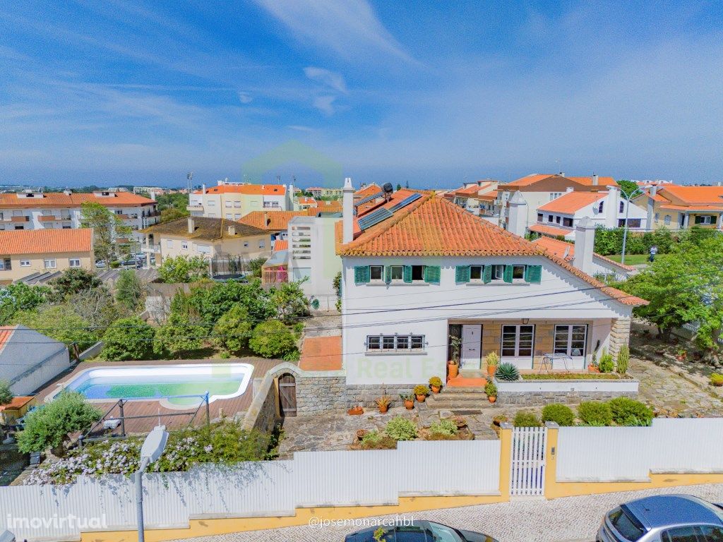 Moradia T6 - Ericeira 10 km, A Casa das Casas