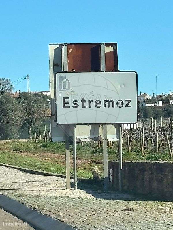 Moradia T2 para venda-22