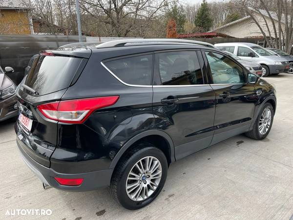 Ford Kuga - 3