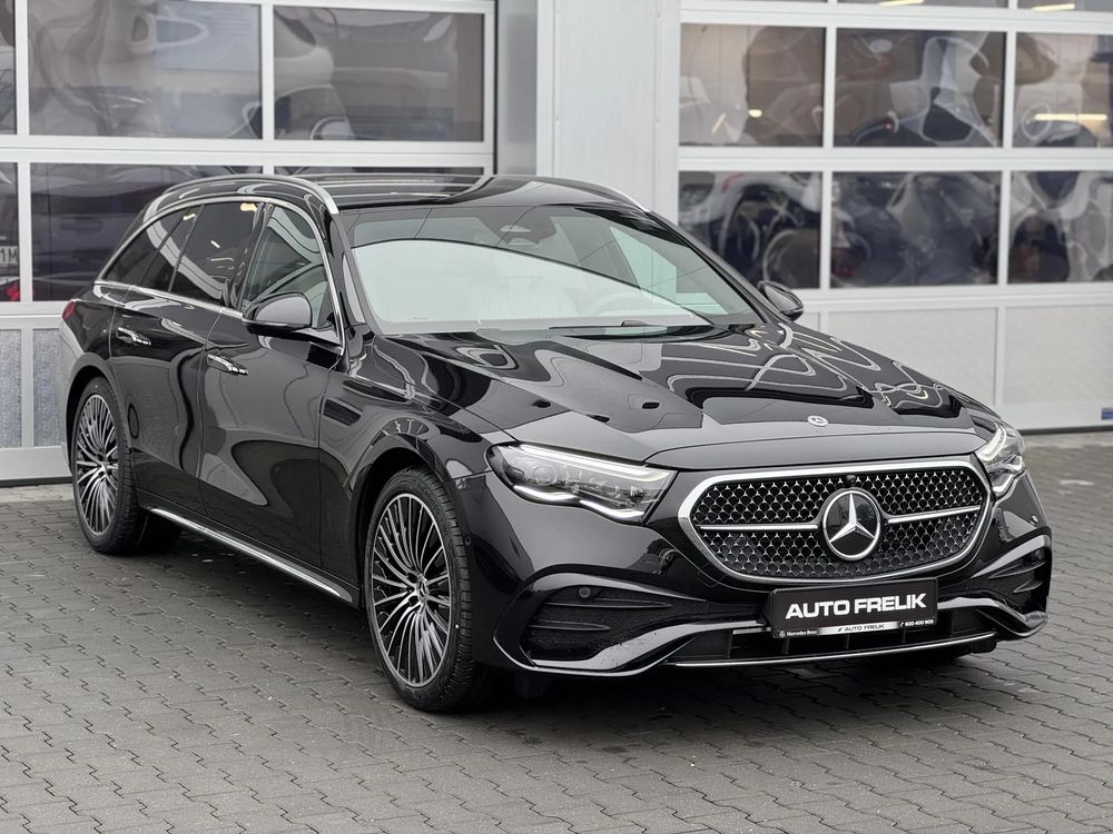 E220d 4Matic kombi, Linia AMG Advanced Plus, Kamera 360, Hak