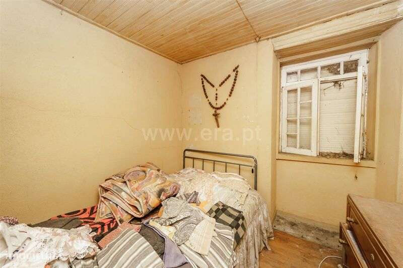 Moradia Rústica T3 / Covilhã, Vales do Rio - Grande imagem: 5/17