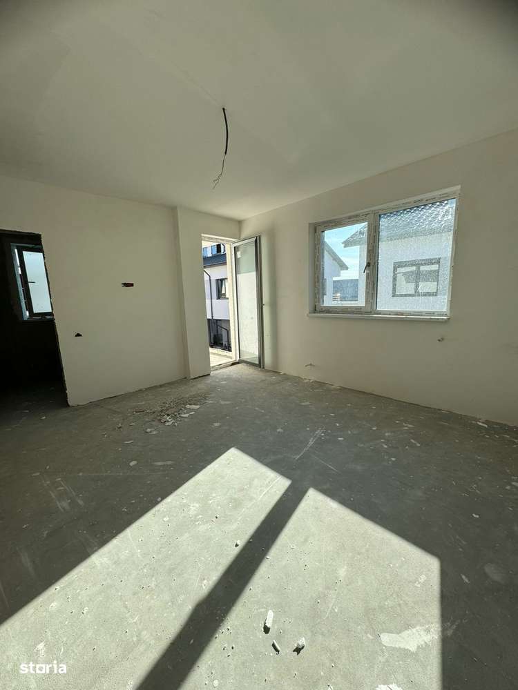 Vila duplex spațioasă, zonă liniștită, aproape de București–164.000 € - Imagine principală: 4/14