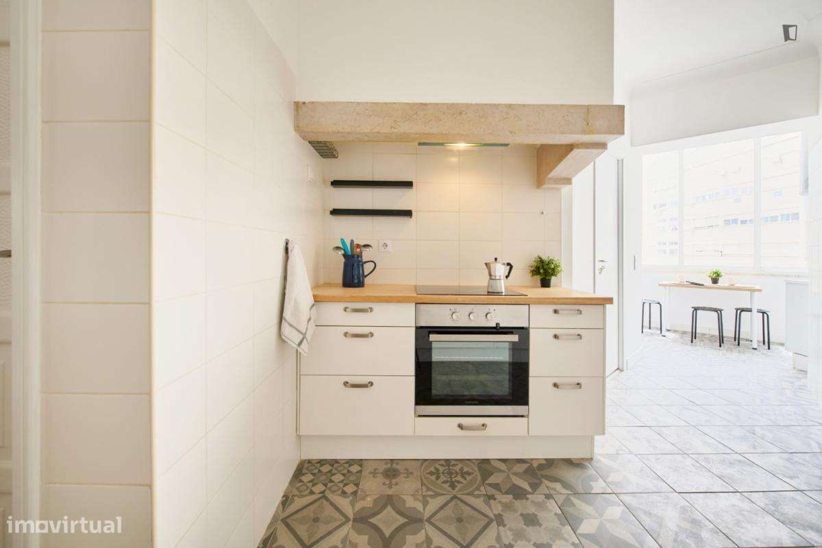 Quarto - localizado em Alvalade Lisbon - Grande imagem: 3/11