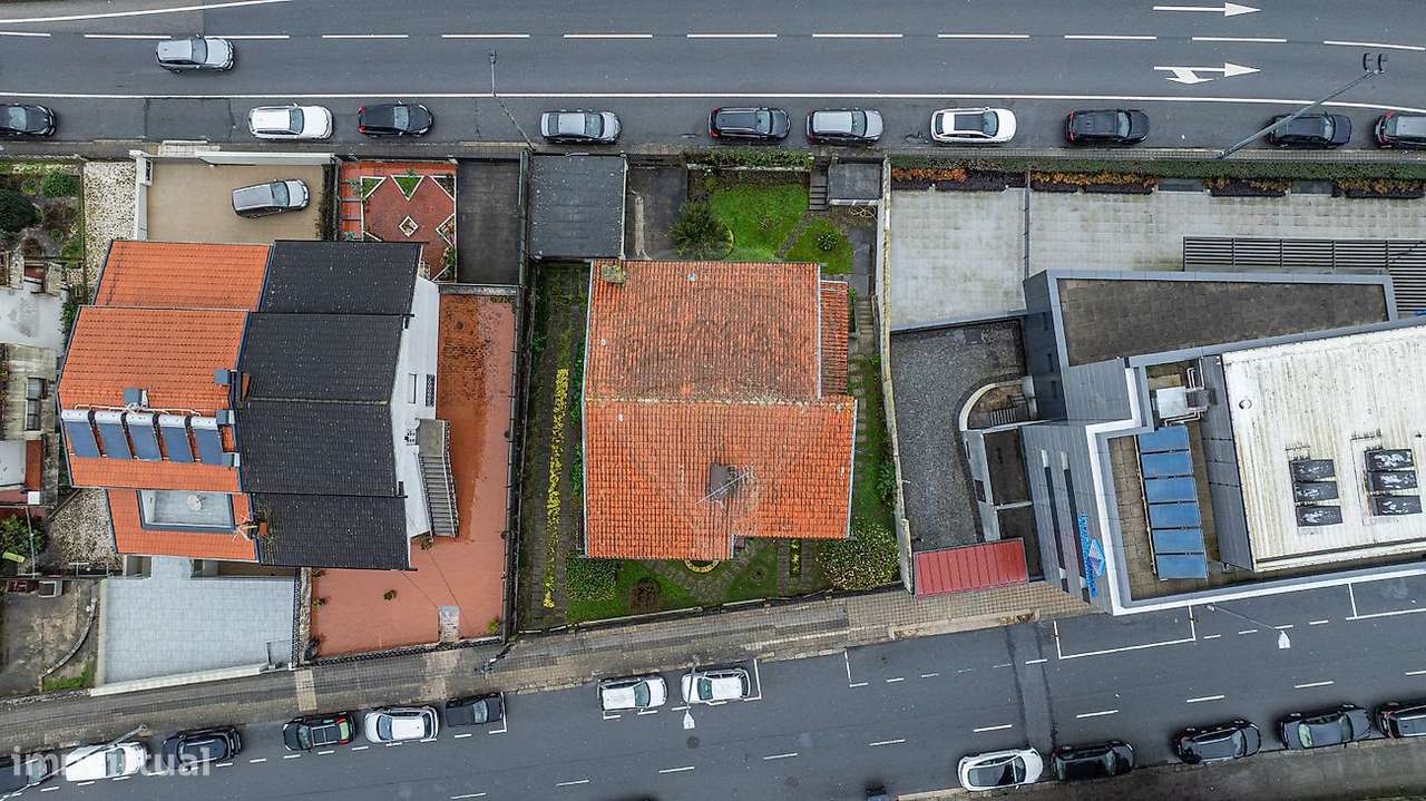 Moradia T6 para venda - Grande imagem: 3/32