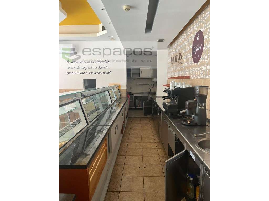 Espaço comercial na Urbanização Solar das Marinhas - Grande imagem: 4/22