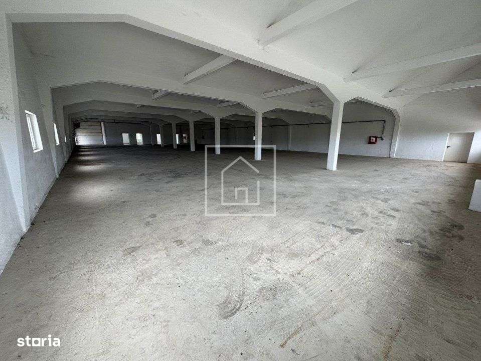 Hala Industriala in Cisnadie 971 mp Acces Tir 4 Birouri - Imagine principală: 1/16