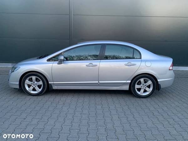 Honda Civic 1.8 Comfort - 7