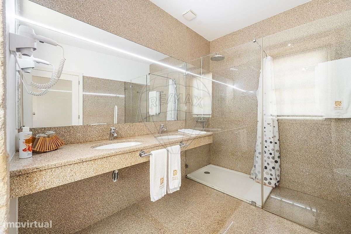Moradia T6 para venda-42