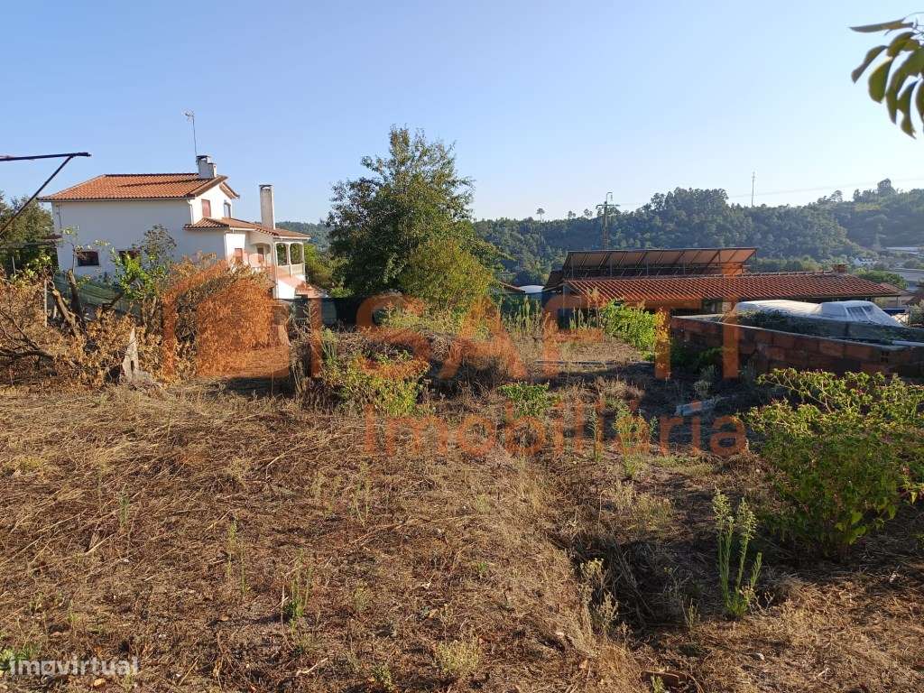 Moradia para recuperar - Grande imagem: 5/5