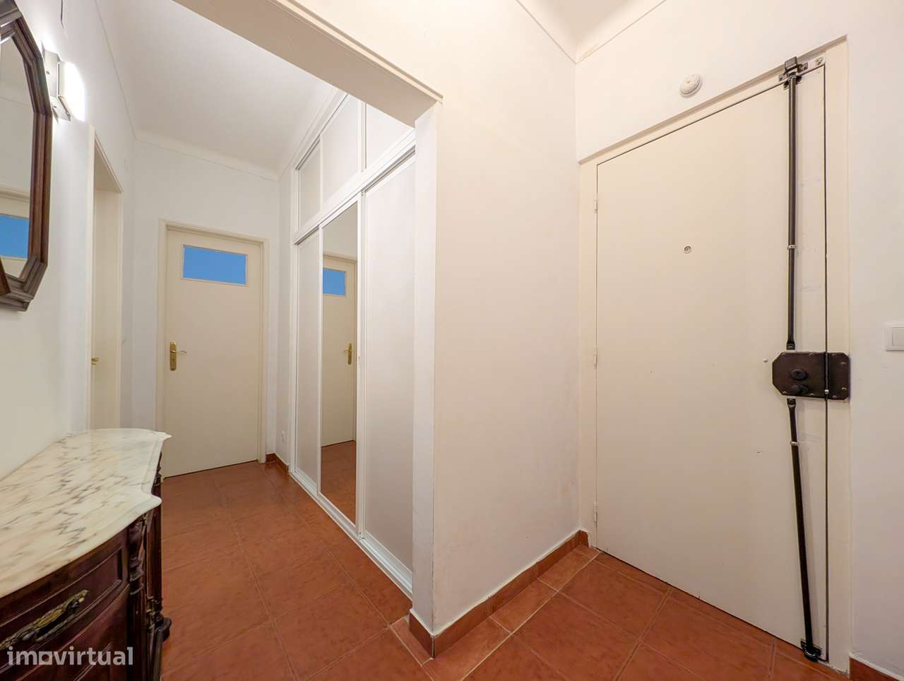Apartamento T1 no Barreiro com boa localização-21