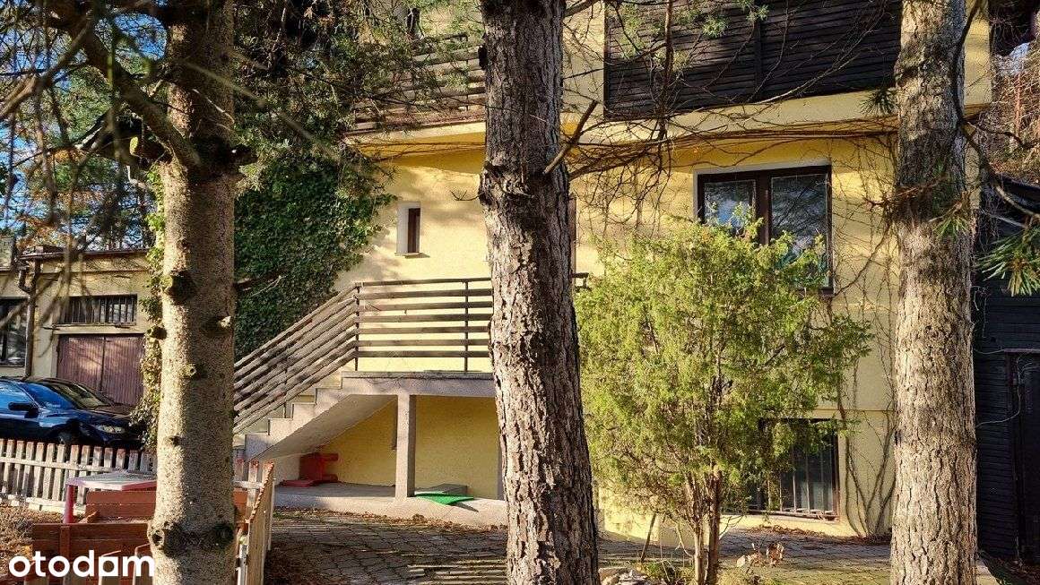 Dwie działki zabudowane domem-na działalność!-13