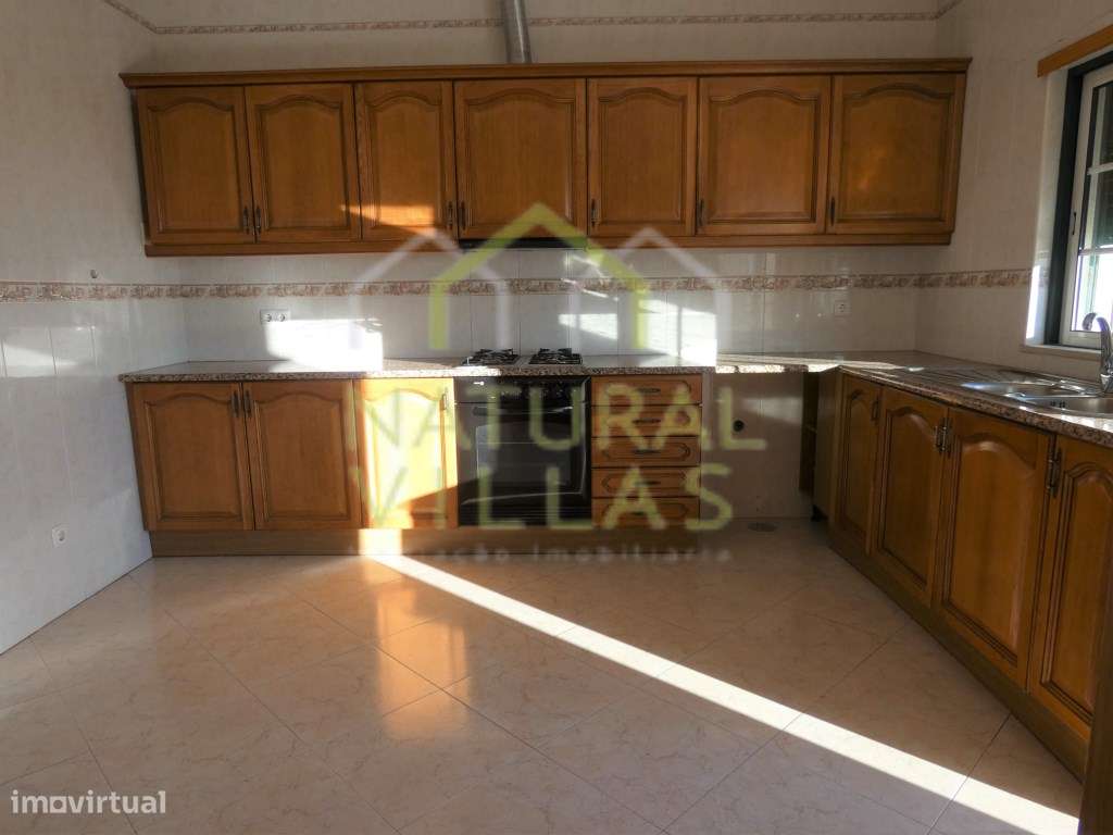 Apartamento T2 com Terraço e Vista Mar em Estoi - Grande imagem: 3/13