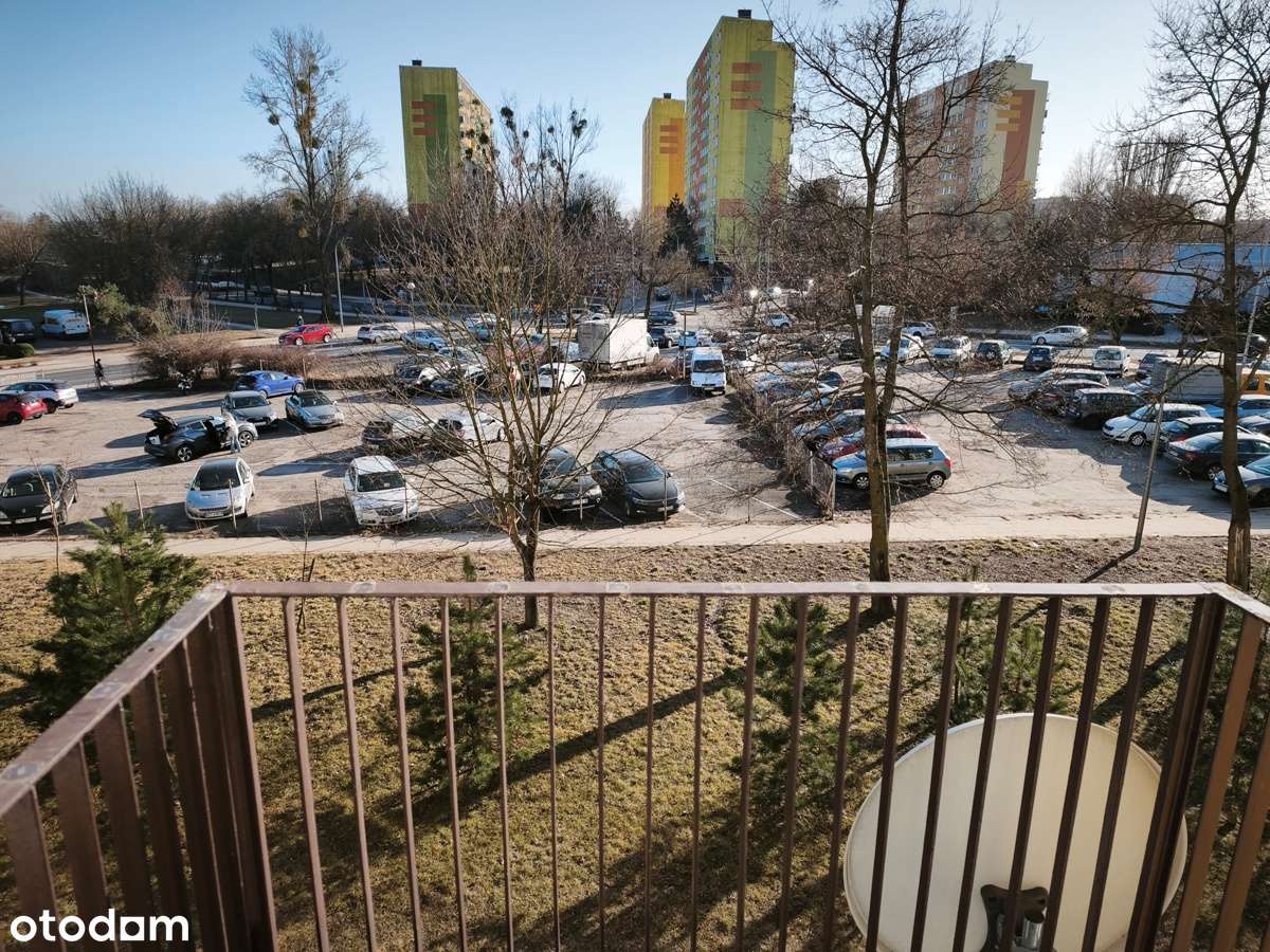 Sprzedam 3 pok. mieszkanie z balkonem, II piętro, rozkładowe -Konin-11