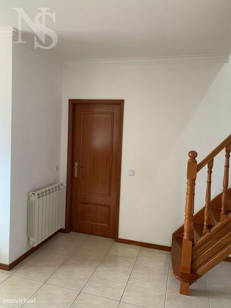 Apartamento T3 DUPLEX, Totalmente equipado e mobilado-10