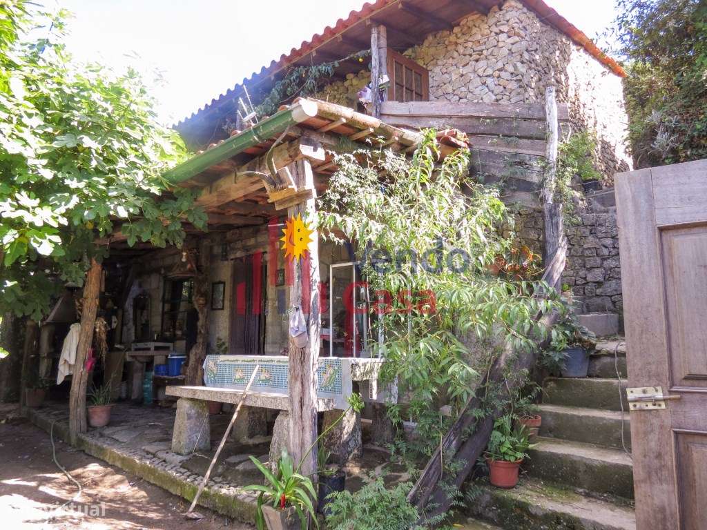 Vende-se Quintinha e Casa- Gerês-Braga - Grande imagem: 4/14